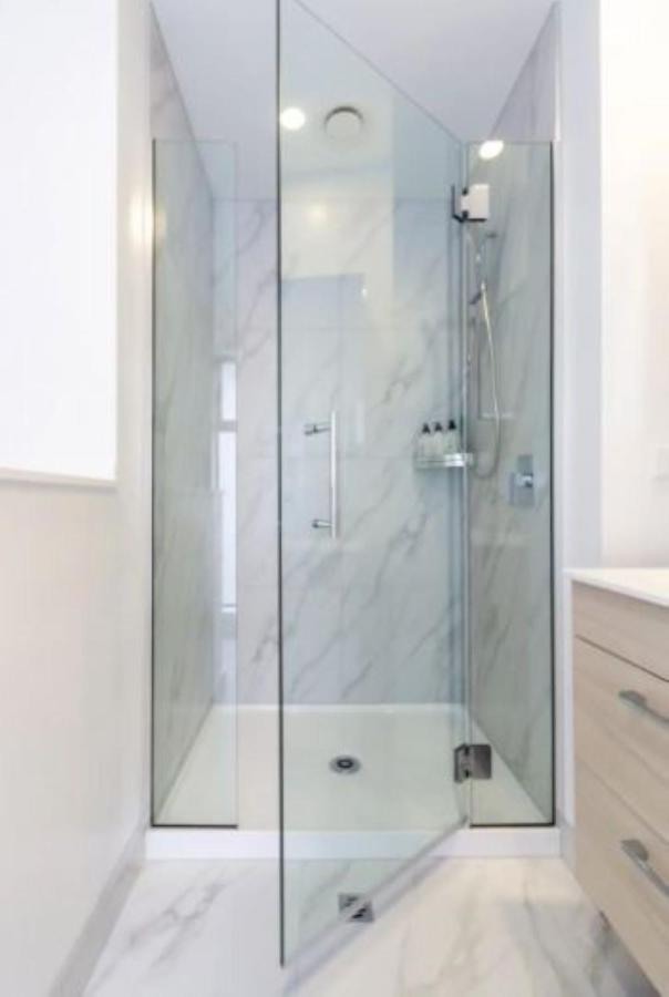 Serenity In The Centre: 2 Bed 2 Bath Christchurch Bagian luar foto