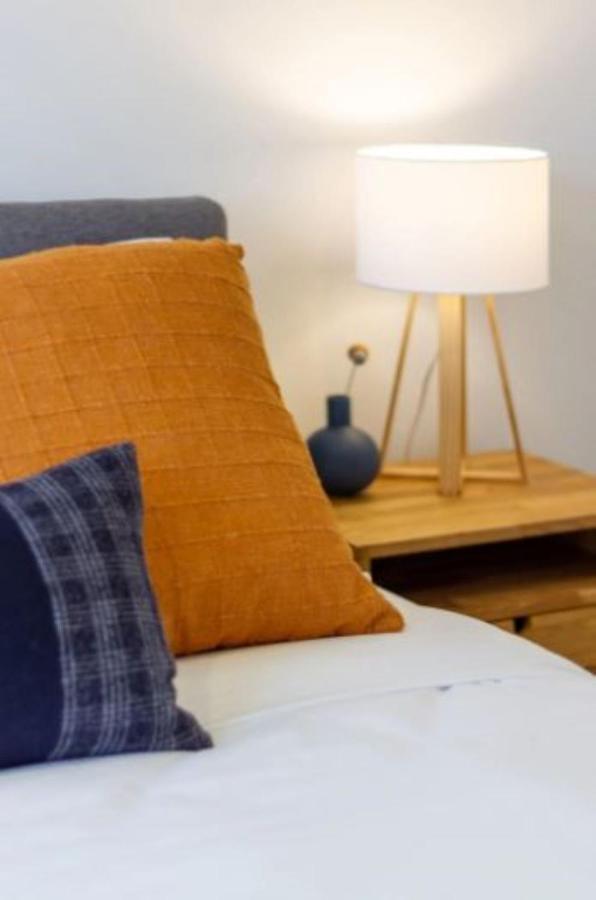 Serenity In The Centre: 2 Bed 2 Bath Christchurch Bagian luar foto