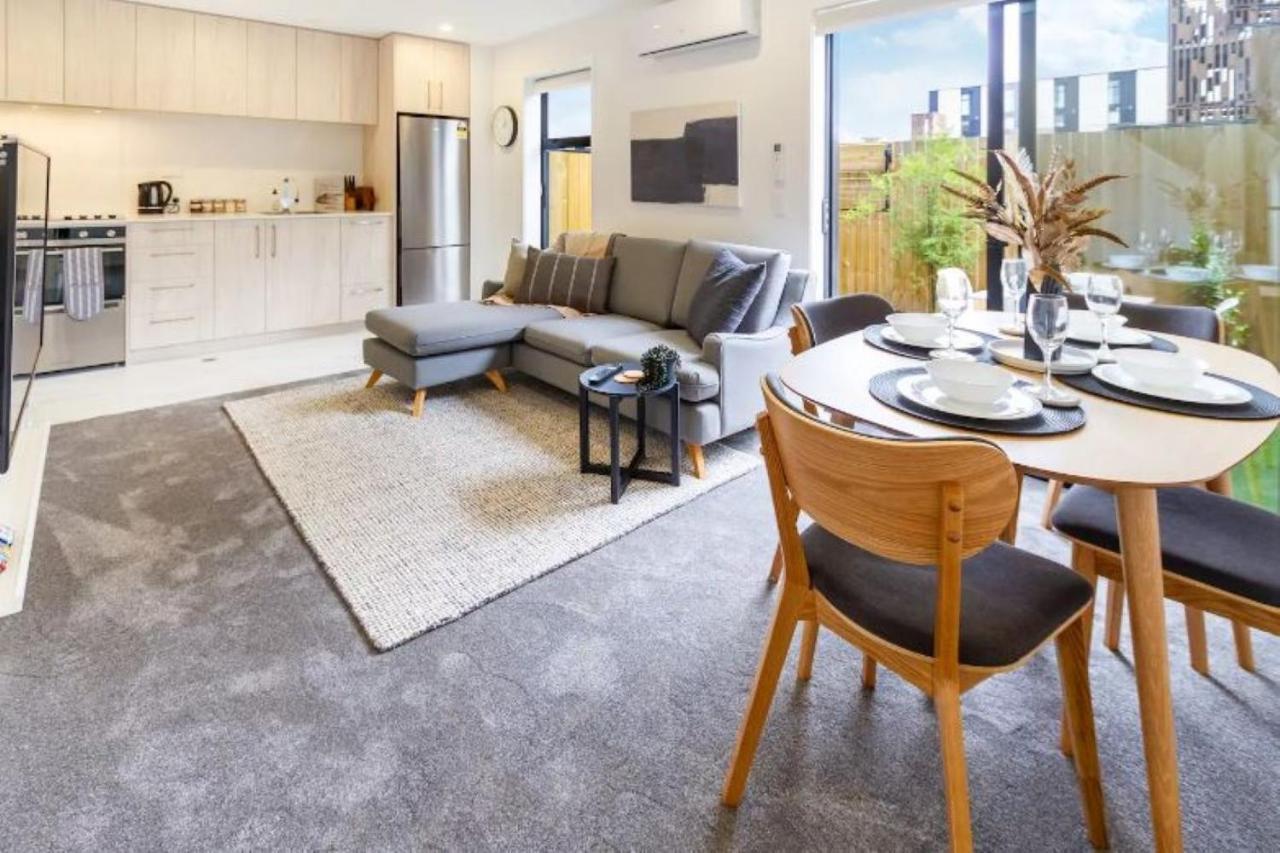 Serenity In The Centre: 2 Bed 2 Bath Christchurch Bagian luar foto